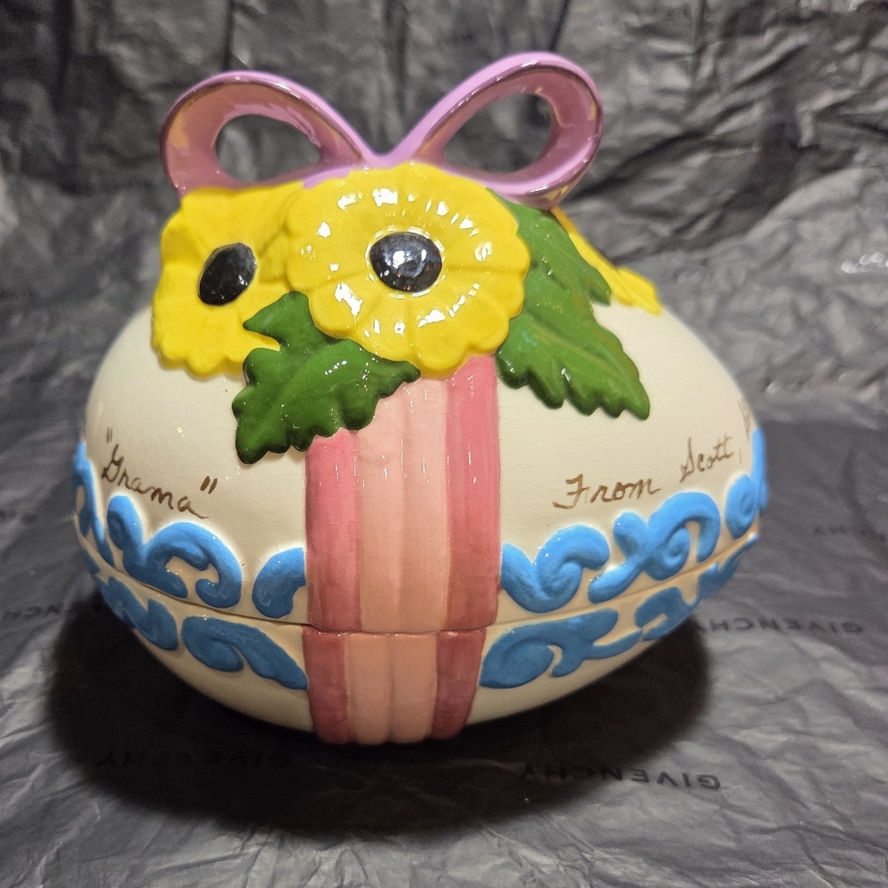 Vintage Ceramic Easter Egg